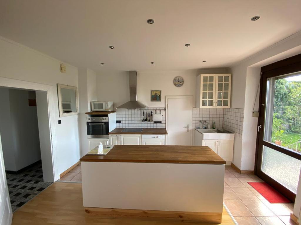 Ferienwohnung Am Theo Carlen Platz Ormesheim ภายนอก รูปภาพ