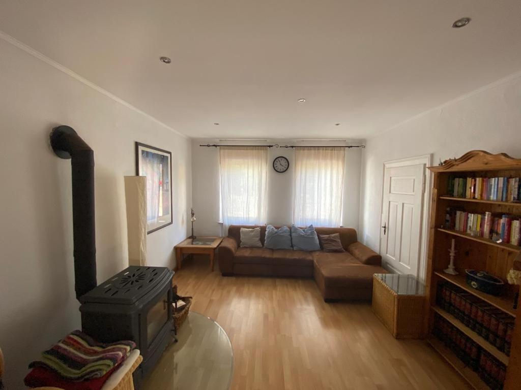 Ferienwohnung Am Theo Carlen Platz Ormesheim ภายนอก รูปภาพ